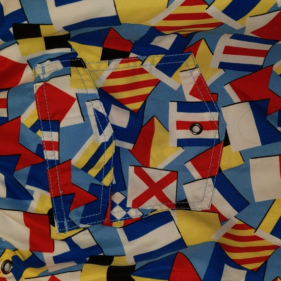 Charleston Threads Men's Size L World Flag Print Pool Swim Trunks - Picture 8 of 10